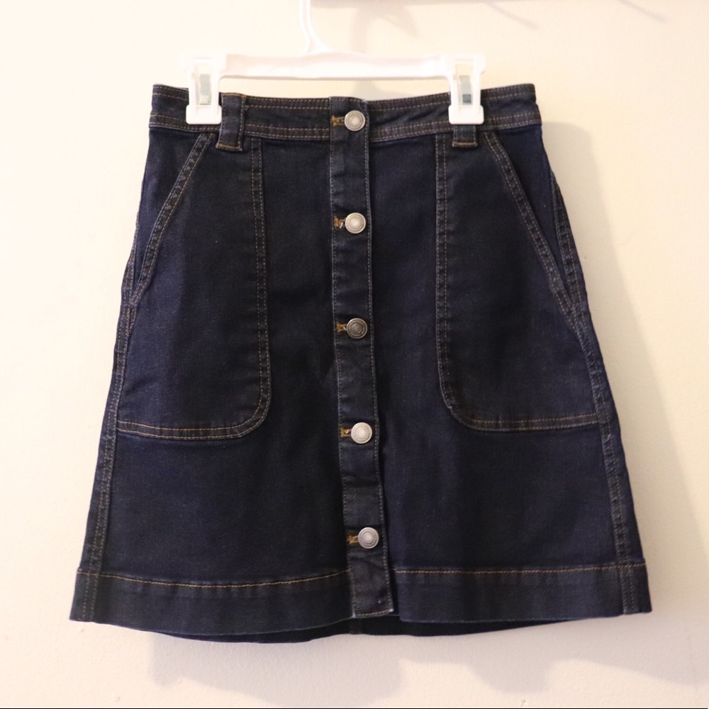 Club Monaco Denim Skirt